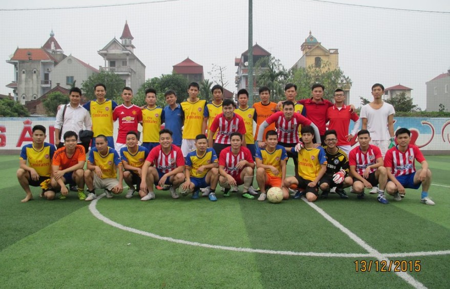 học bóng đá (2)