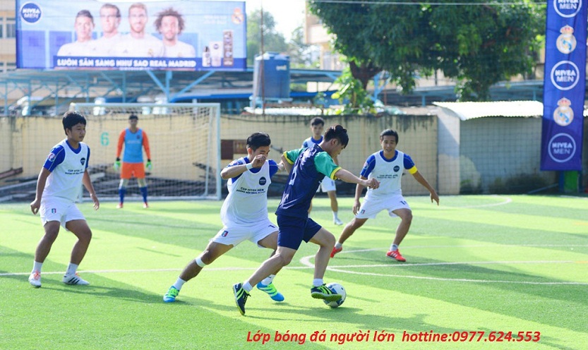 lopbongdanguoiloncuoituan (8)